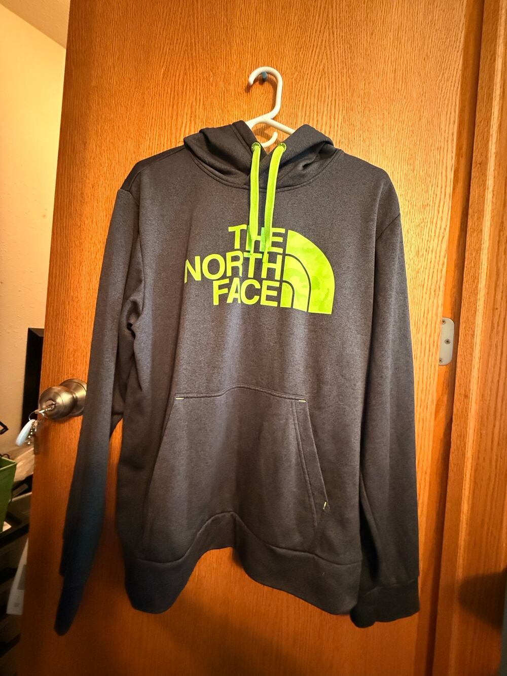 Northface Men’s Hoodie Size Large